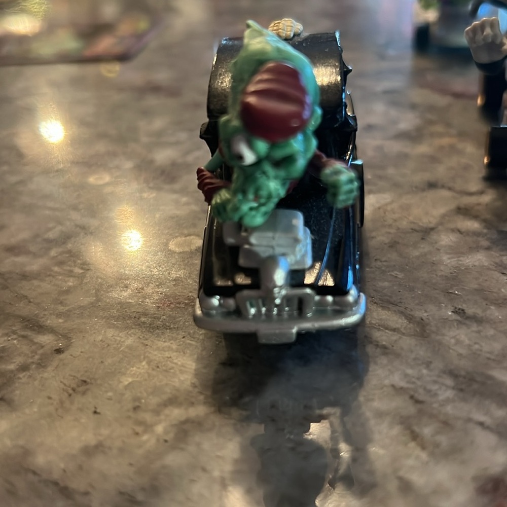 Create Lunatic Legends - Picture 12 of 14